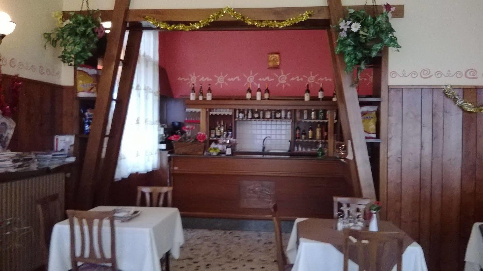 Al Brunet Pont Canavese Екстер'єр фото